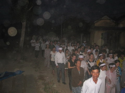 Ma xuat hien trong nhung buc anh Viet Nam